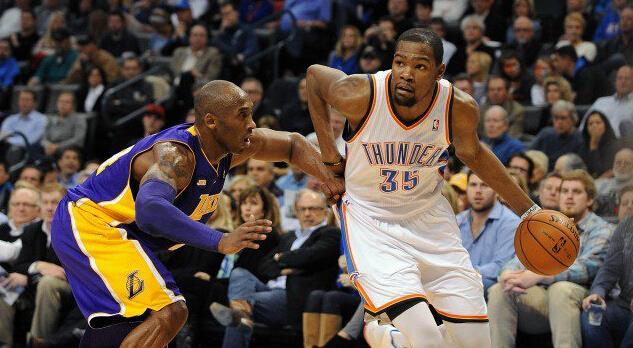 年轻球员在 年轻球员在