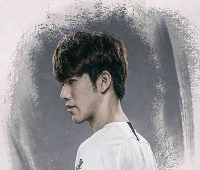 力和传球精 力和传球精