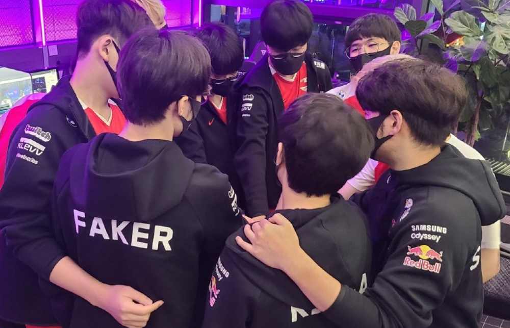 现场球迷辱 现场球迷辱